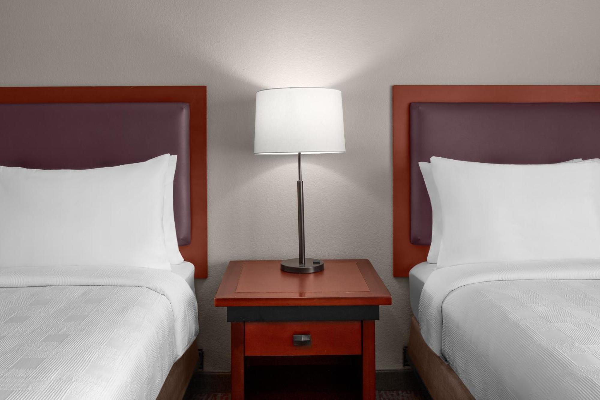 Larkspur Landing Renton-An All-Suite Hotel Exterior foto