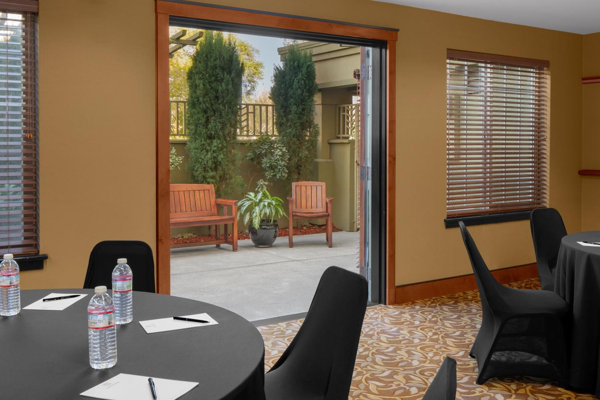 Larkspur Landing Renton-An All-Suite Hotel Exterior foto